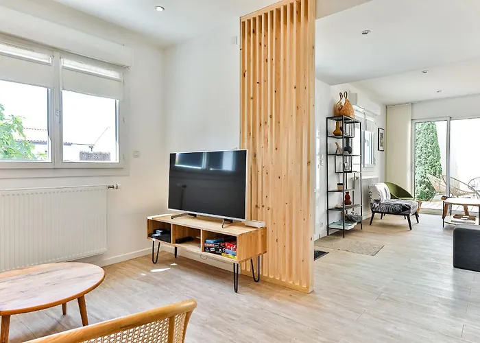 Les Sables D'olonne, Villa**** A 250m De La